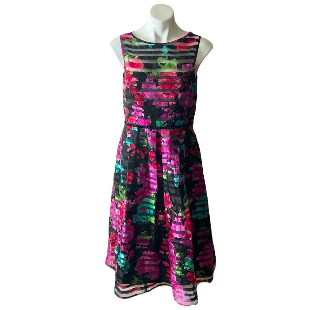 Tahari Women’s Black Striped Floral Sleeveless Fit And Flare Beaded Dress Size 8